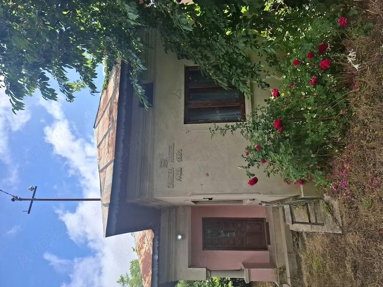 Casa de vanzare in Vulpeni - 4