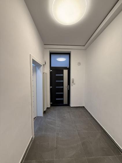 Apartament cu 2 camere nedecomandat în Ultracentral