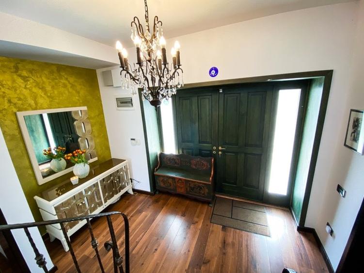 Casă individuală cu 7 camere cu Teren 1500 Mp în Buftea