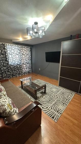 Apartament cu 3 camere decomandat în Tudor Vladimirescu