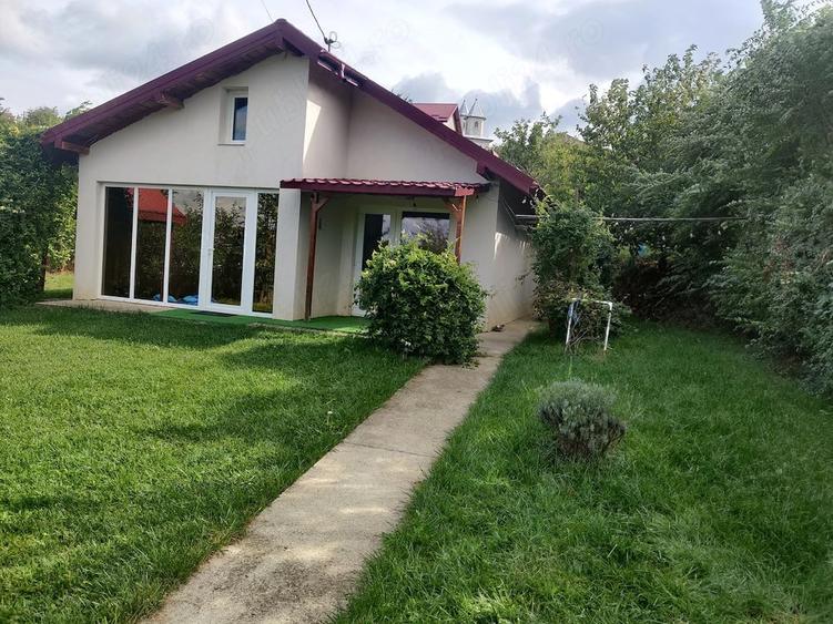 Casă cu 1 camere cu Teren 800 Mp în Buznea
