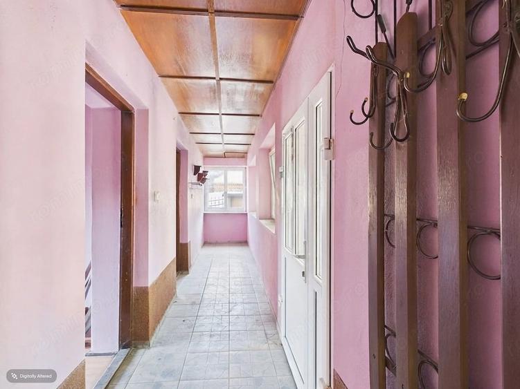 Casă cu Teren 328 Mp în Tileagd