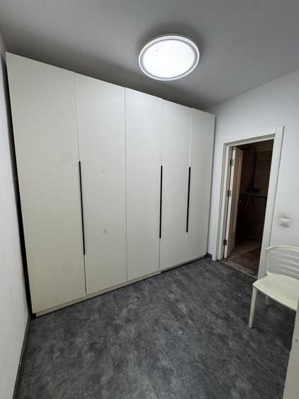 Casă individuală cu 9 camere cu Canalizare în P-ța Unirii