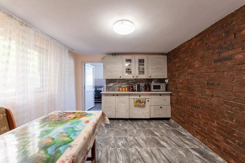 Casă cu 3 camere cu Teren 1034 Mp în Crintești