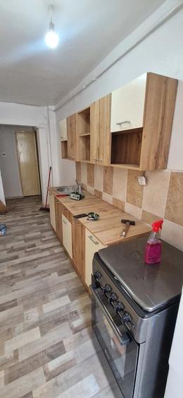 Garsonieră decomandată în Central