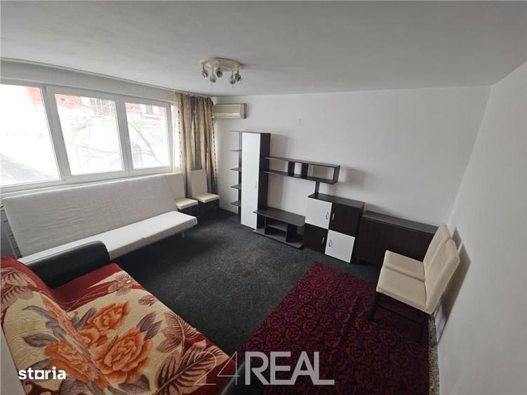 Apartament cu 2 camere decomandat în Cantemir