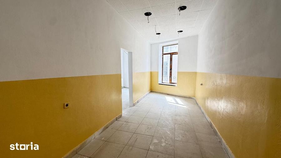 Spațiu comercial, de 852 mp, în Centrul Istoric