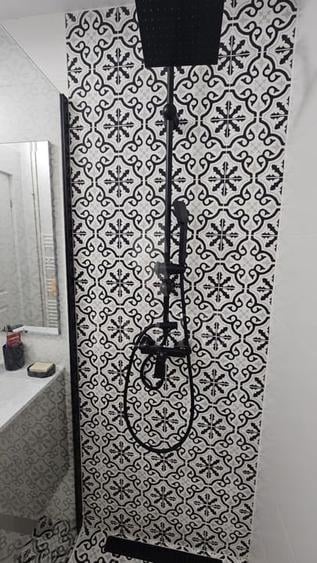 Apartament cu 2 camere decomandat, mobilat în Central