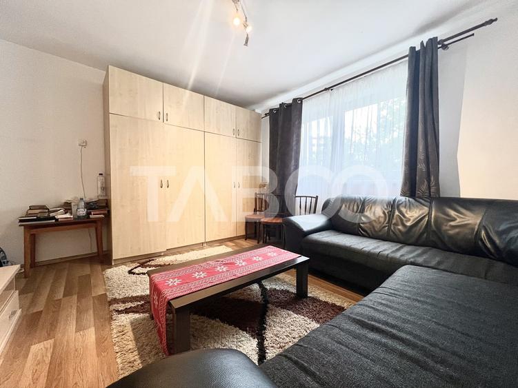 Apartament cu 4 camere decomandat, mobilat în Mănăștur