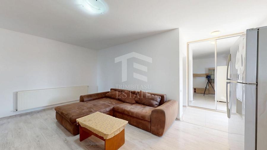 Apartament cu 2 camere semidecomandat în Nord