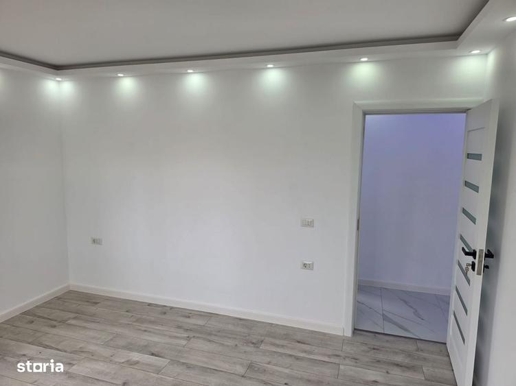 Casă cu 4 camere în Trifești