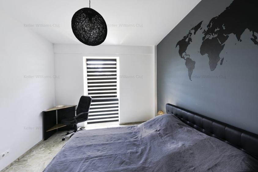 Apartament cu 3 camere semidecomandat, mobilat în Între Lacuri