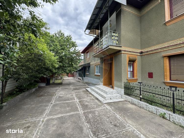 Casă cu 4 camere în Vale