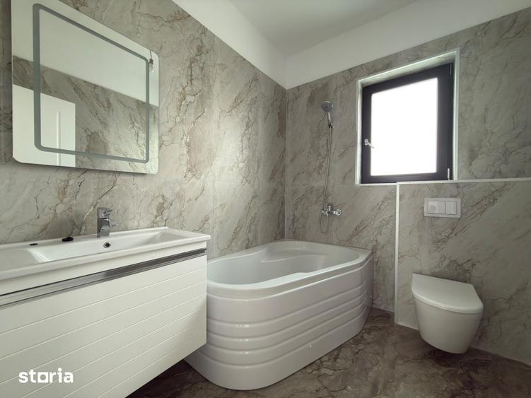 Casă cu 5 camere cu Teren 360 Mp în Berceni