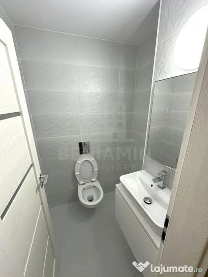 Apartament cu 4 camere decomandat în Ultracentral