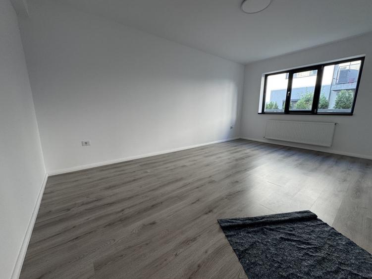 Apartament cu 2 camere decomandat, mobilat în 1 Decembrie