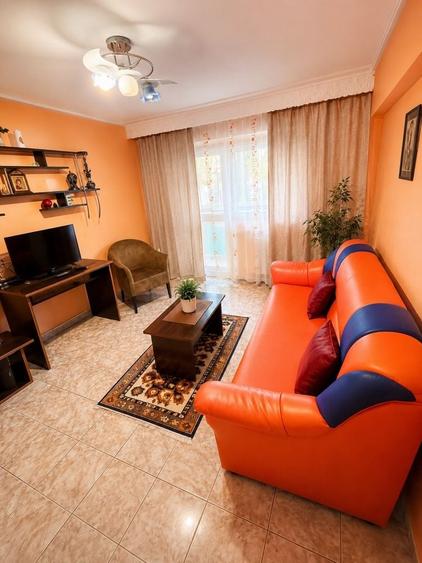Apartament cu 2 camere decomandat în Radu Negru