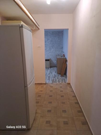 Apartament cu 2 camere semidecomandat în Republicii