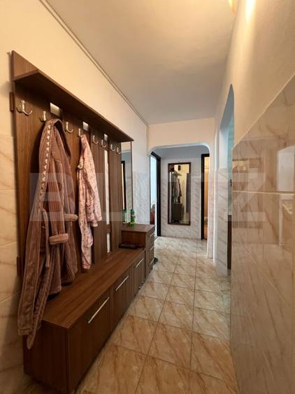 Apartament cu 2 camere, decomandat, zona Micro 3 - 10