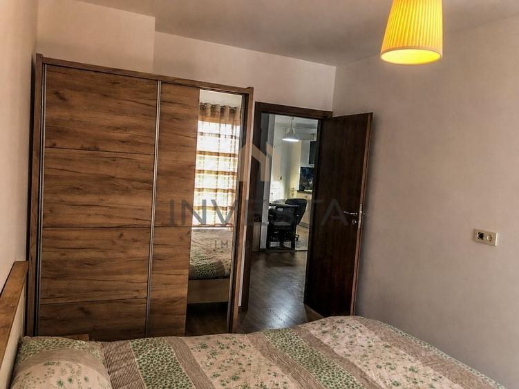 Apartament cu 2 camere semidecomandat, mobilat în Sopor