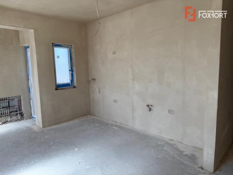 Apartament cu 2 camere decomandat în Torontalului — fotografia 1