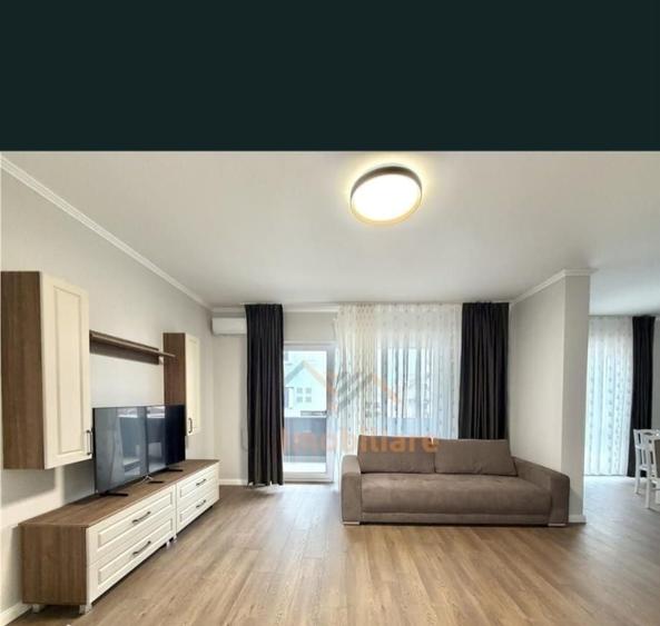 Apartament cu 2 camere semidecomandat în Sânmartin