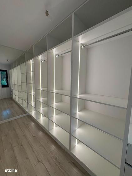 Apartament cu 4 camere în Valea Adâncă