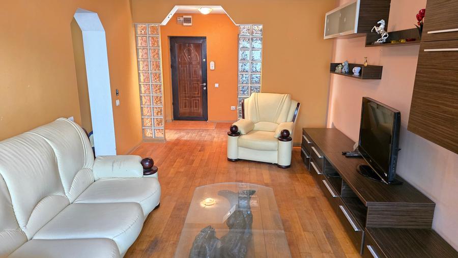 Apartament cu 2 camere circular în Zamfirescu