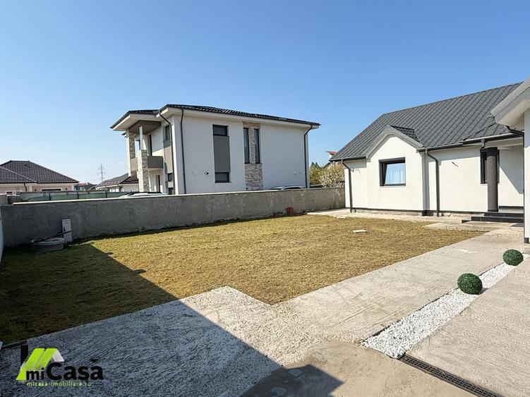 Casă individuală cu 3 camere cu Canalizare în Exterior Nord
