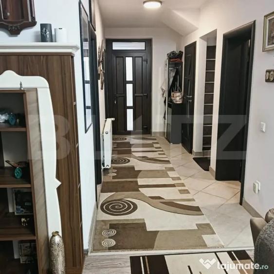 Casă cu 5 camere cu Teren 1280 Mp în Central