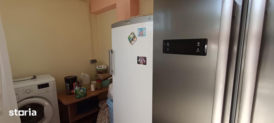 Casă cu 3 camere cu Teren 155 Mp în Bariera Vâlcii