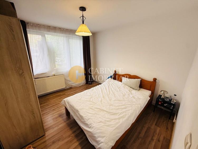 Apartament cu 3 camere semidecomandat, mobilat în Podu Roș