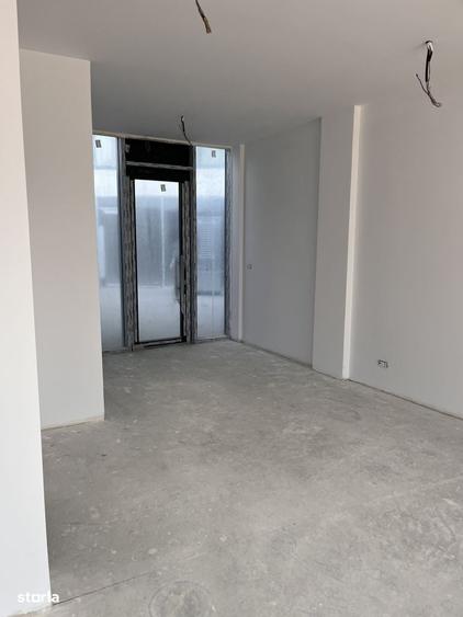 Spațiu comercial, de 36 mp, în Nord