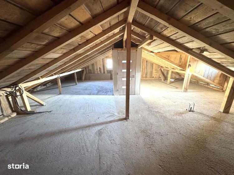 Casă cu 3 camere cu Teren 420 Mp în Tomești