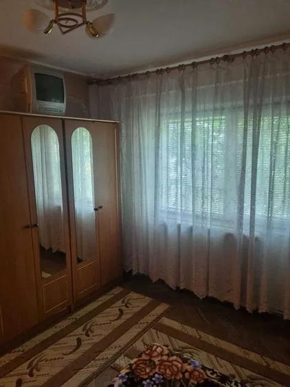 Apartament cu 3 camere decomandat în Canta