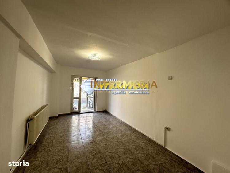 Spațiu comercial, de 34 mp, în Ciupercenii Noi