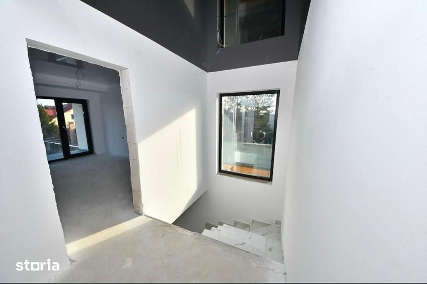 Casă cu 4 camere cu Teren 400 Mp în Exterior Vest