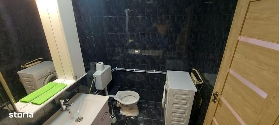 Apartament cu 2 camere decomandat în Basarabia