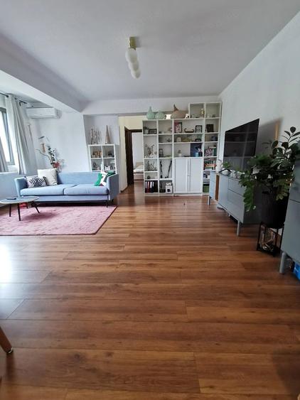 Proprietar inchiriez apartament spatios cu 2 camere, cu loc de parcare, Pipera - 6