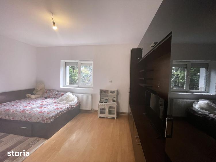 Casă cu 4 camere cu Teren 603 Mp în Petrăchioaia