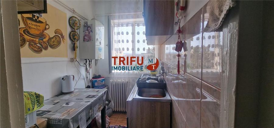 Garsonieră decomandată, mobilată în Ampoi 1