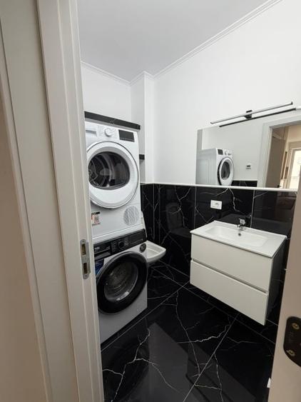Apartament cu 2 camere, mobilat în Central