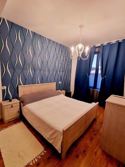 Casă individuală cu 4 camere cu Garaj în Tunari
