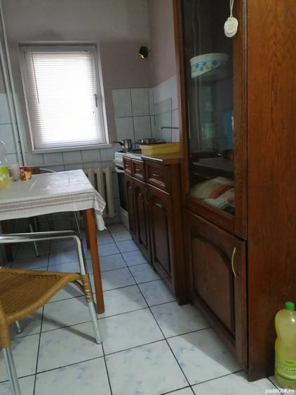 Garsonieră decomandată în Central