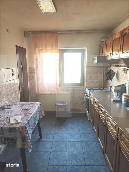 Apartament cu 4 camere în Micălaca