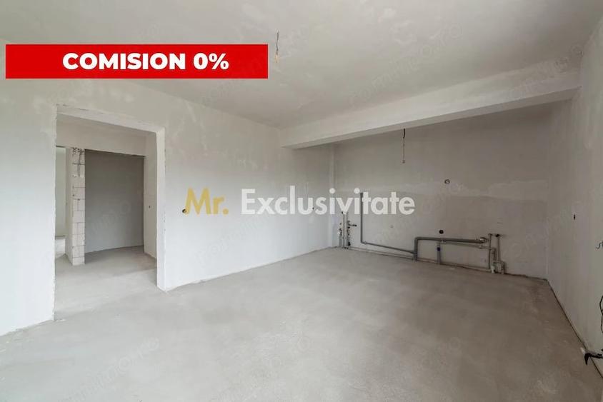 Casă cu Teren 800 Mp în Mărăcineni