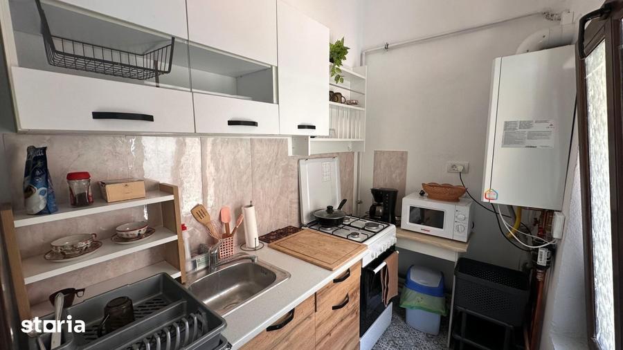 Apartament renovat 50mp zona 9 Mai - 5