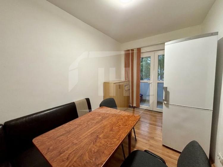 Apartament cu 3 camere decomandat, mobilat în Mănăștur