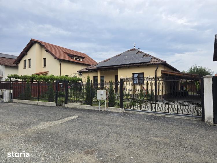 Casă cu 3 camere cu Teren 418 Mp în Central