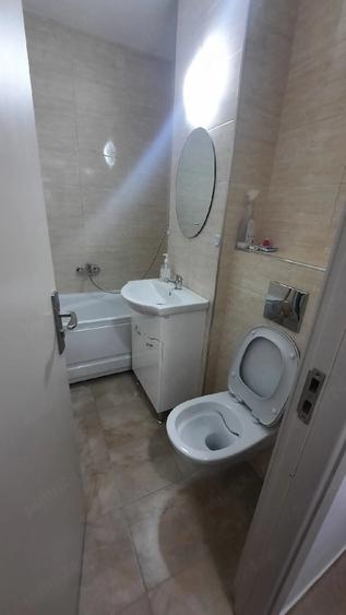 Apartament cu 2 camere decomandat în Exterior Vest